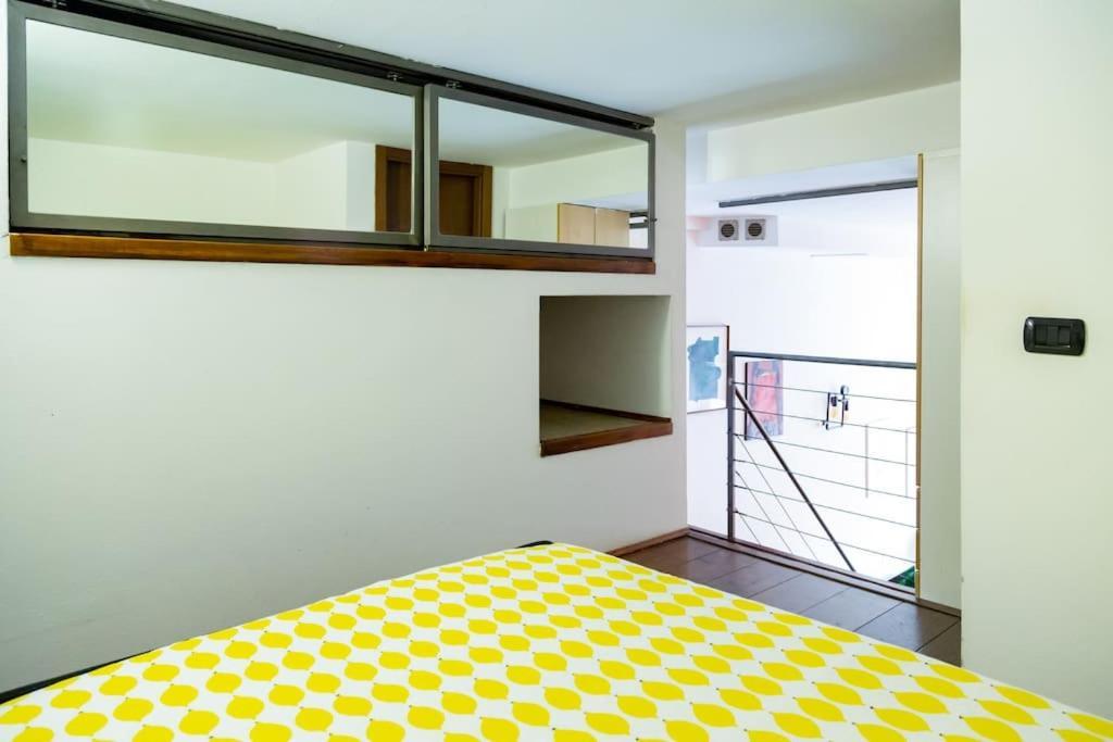 2 Min Da Porta Genova - Elegante Bilocale Apartment Милано Екстериор снимка